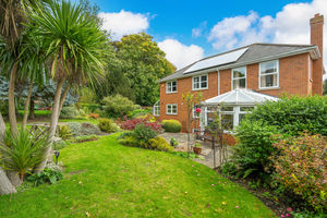 Rear- click for photo gallery